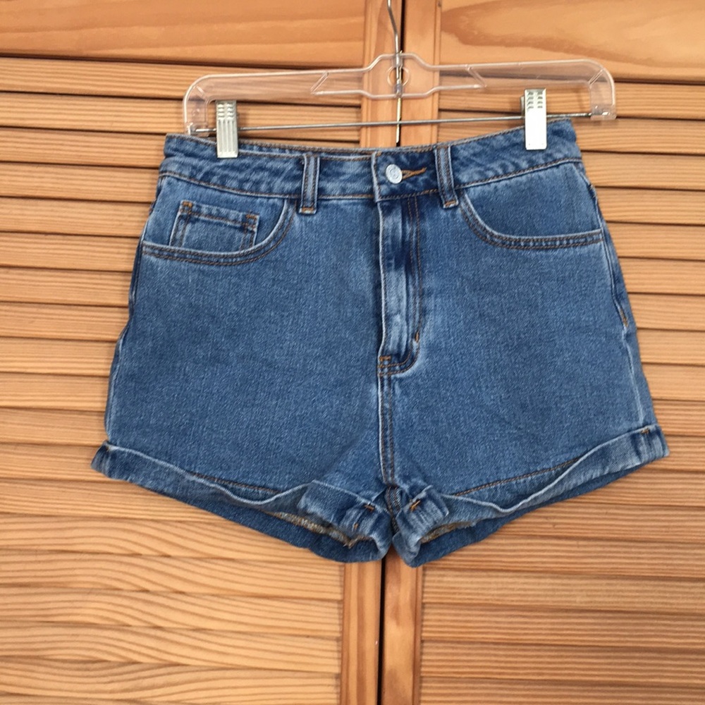 Light wash denim shorts